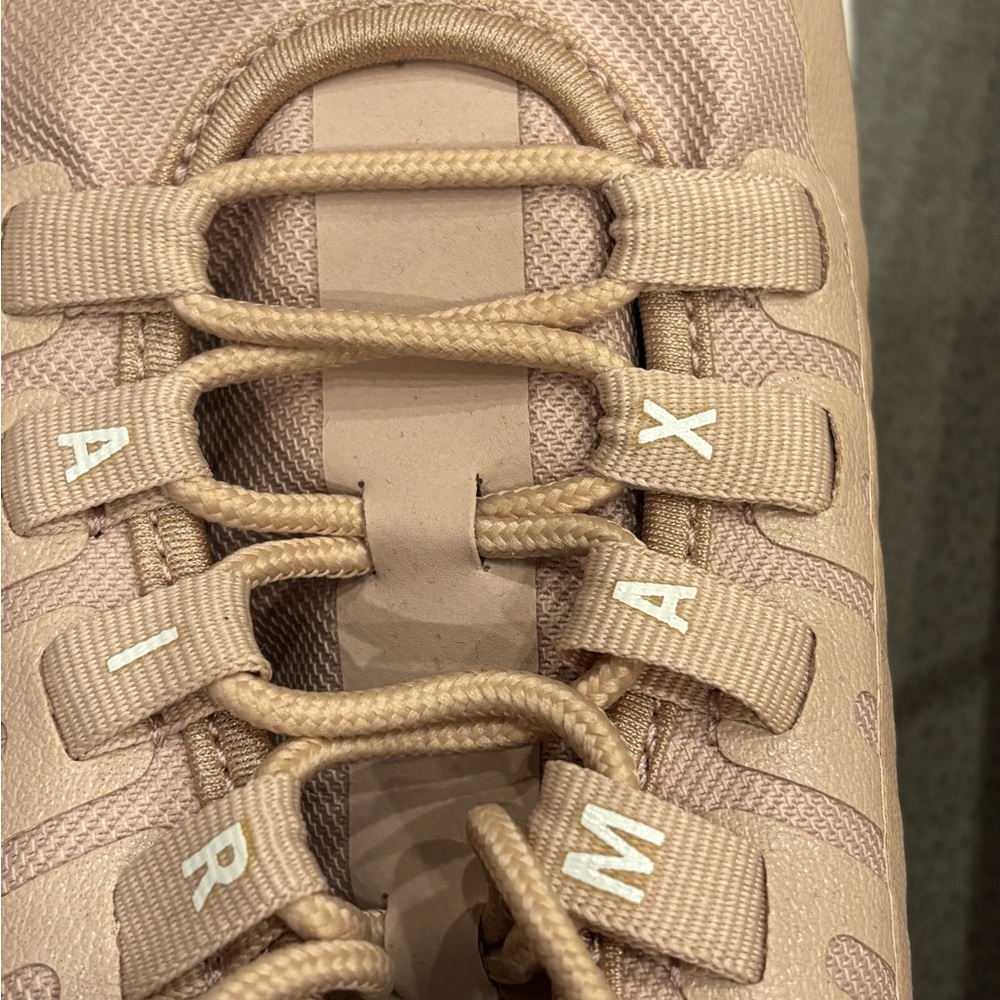 Nike Max Air Women’s Sneakers in Blush - Picture 2 of 7